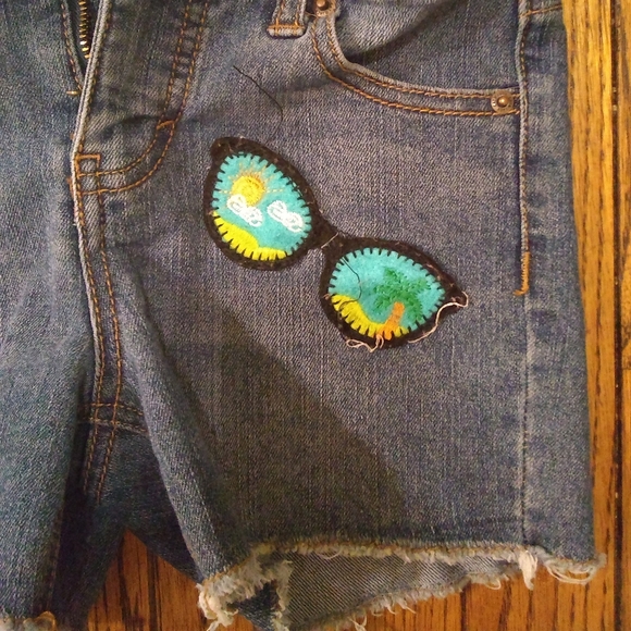 ⭐buy 2 get 1 free⭐Summer vibes girls shorts - Picture 4 of 9